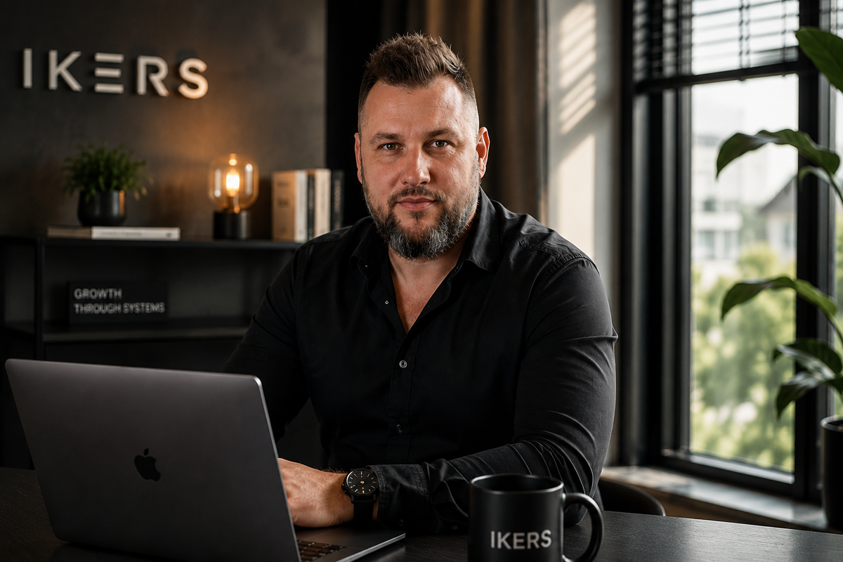 Oskar Ikers, founder of IKERS and ecommerce entrepreneur
